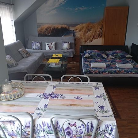 Pokoje Goscinne Surfinia Гданск Екстериор снимка